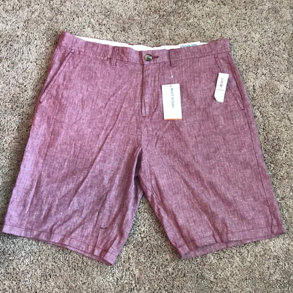 *NWT* Men’s Old Navy Khaki Shorts